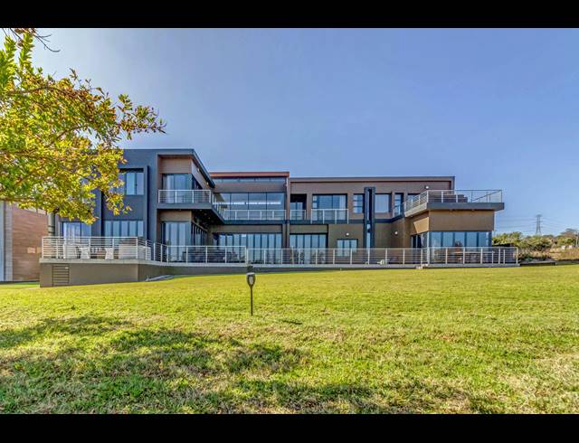 5 BEDROOM GOLF ESTATE FOR SALE IN STEYN CITY